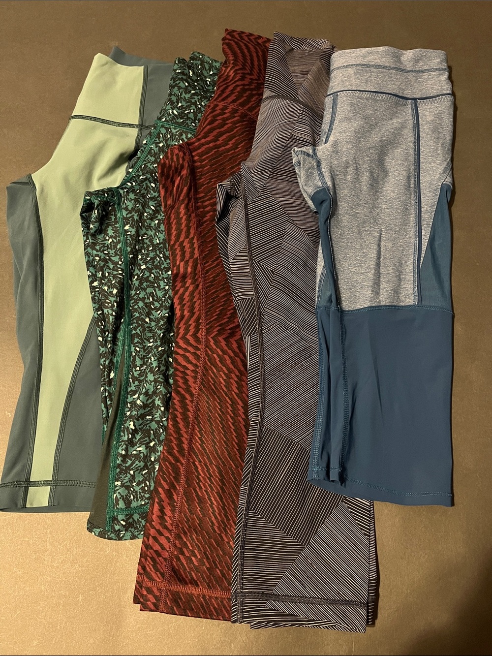 Lululemon athletica capris Size 4